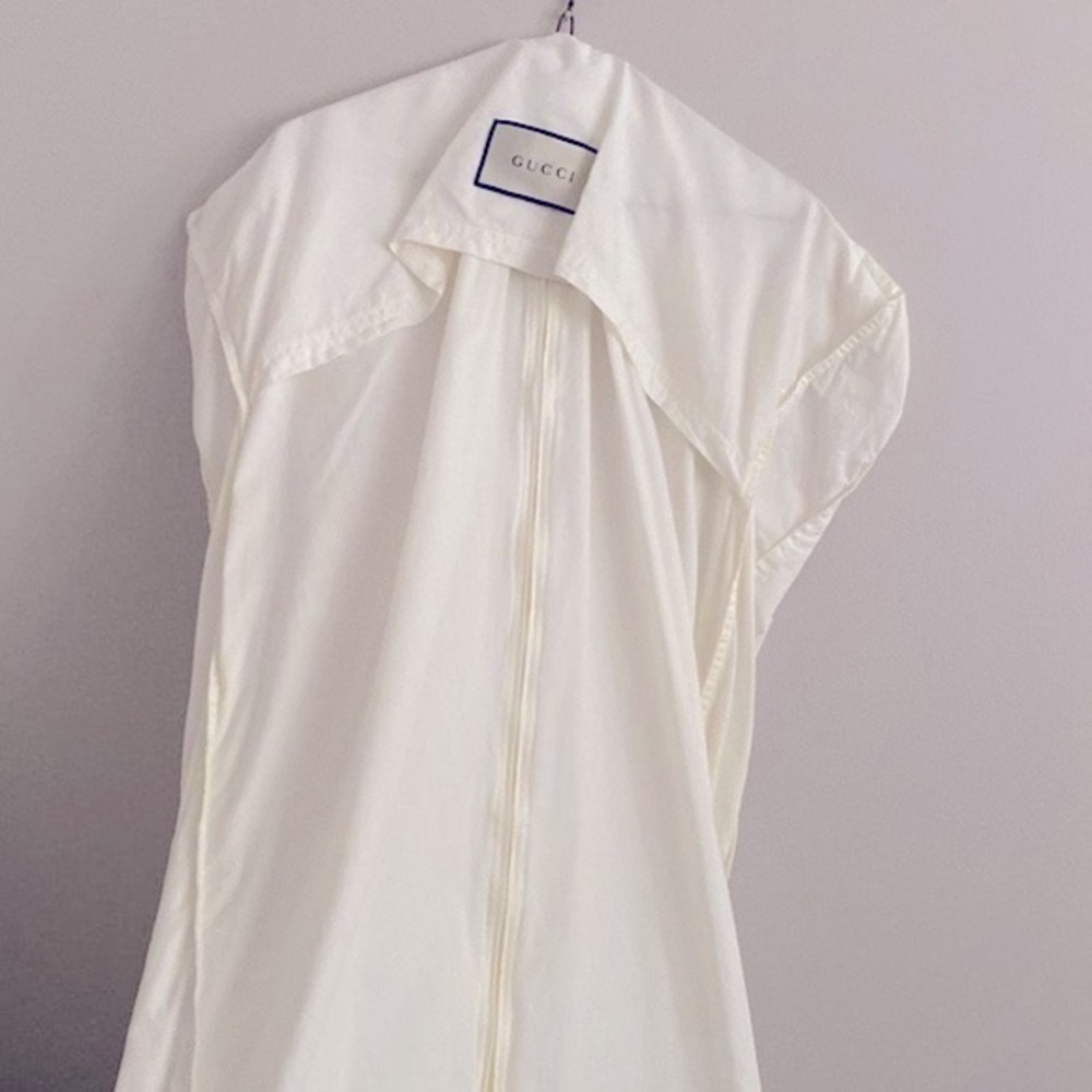 Gucci clothing dust bag